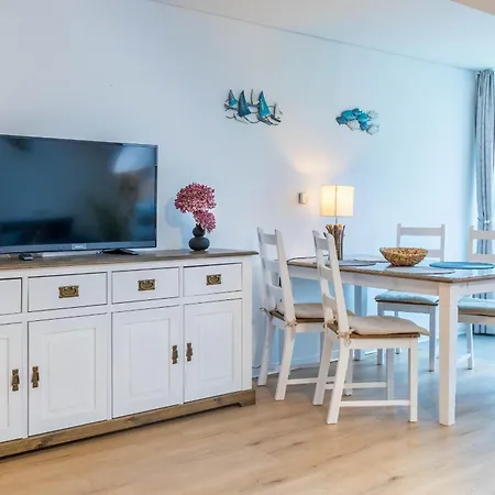 Haus Seeblick 20 Apartment *